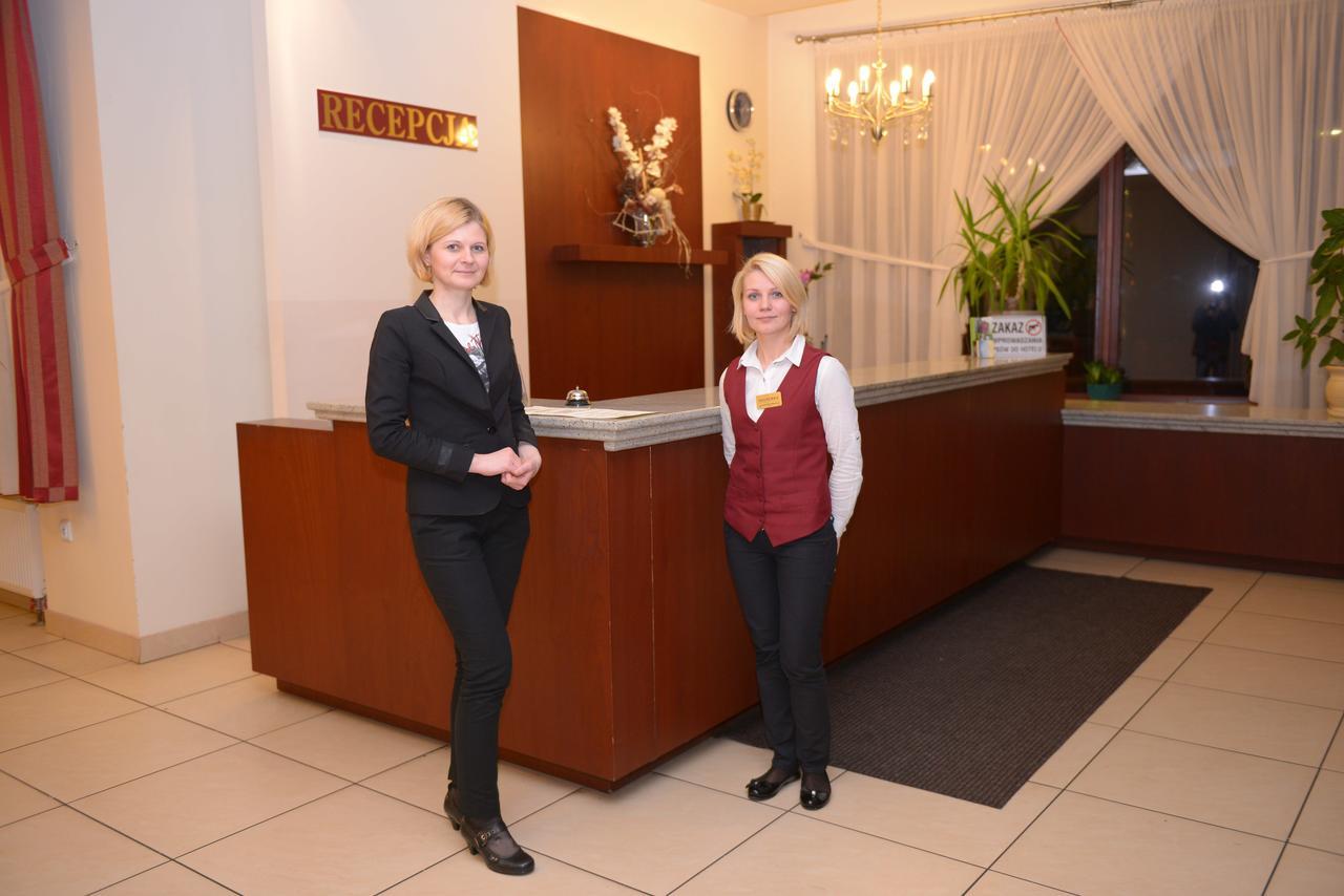 Hotel Pod Debami Terespol Dış mekan fotoğraf